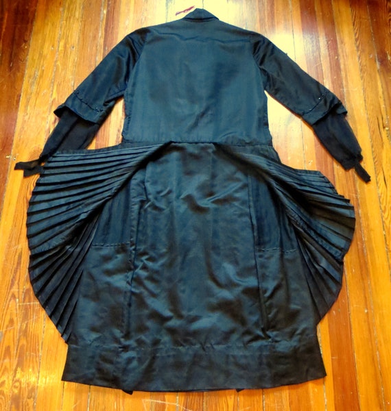 SALE Rare Black Victorian/Edwardian Silk Satin Dr… - image 6