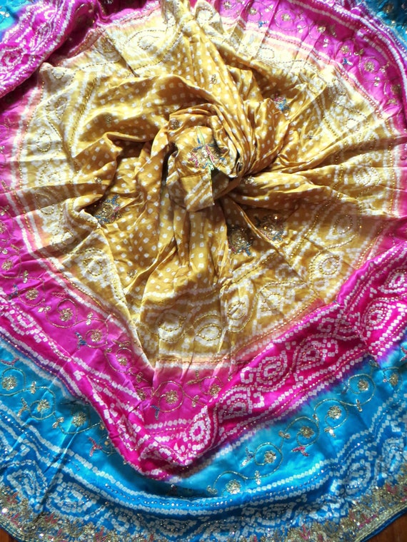 SALE Absolutely Stunning Indian Silk Wedding Skir… - image 7