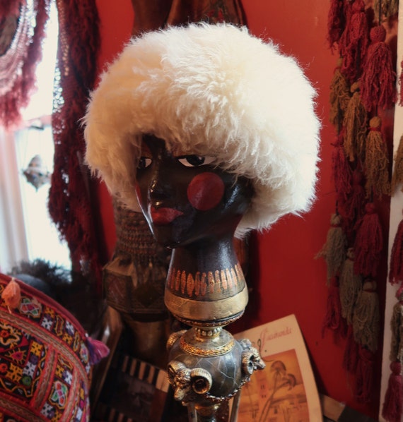 Fab 50s/60s Ivory Sheepskin Shearling Winter Hat - image 1