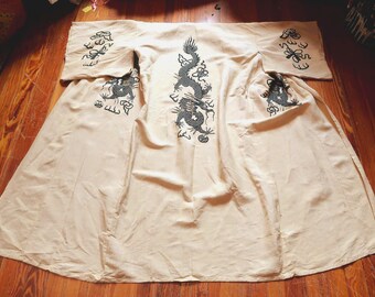 Rare 1920s/30s Traditional Asian Raw Silk Kimono Robe w/Black Embroidered Dragons and Original Sash
