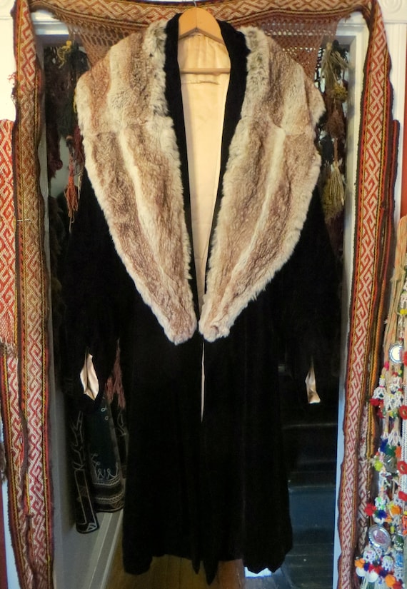 Cocoon fur coats and fringe wraps 2025