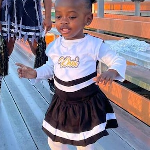 Personliga cheerleaderuniformer | Cheerleaderkläder för flickor | Personlig cheerleaderuniform | Cheerleader-outfit | Anpassad cheerleaderuniform bild 15