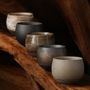 Taza de espresso de cerámica japonesa hecha a mano: Taza minimalista de gres