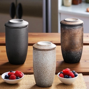 Handmade Speckled Stoneware Mug with Lid – Rustic Minimalist Ceramic Tumbler