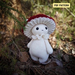 Fantasy Mushroom Crochet Pattern | Cute Critter Amigurumi Plush | Beginner-Friendly PDF