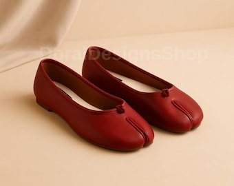 Leather Retro Tabi Ballet Flats | Split Toe Shoes | Vintage Red Split Toe Ballerina Flats | French Style Foldable Women’s Shoes
