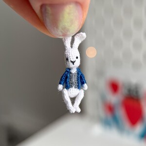 Gehäkeltes Häschen / Puppenhausminiatur + gratis Versand
