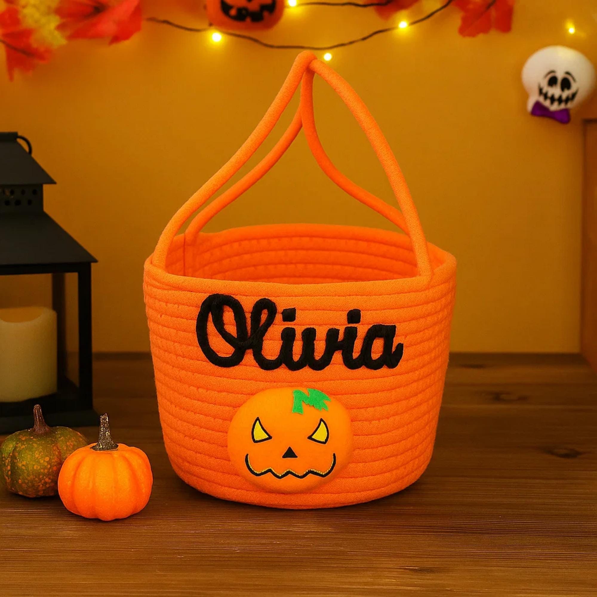 Custom Trick or Treat Basket with Name/Personalized Halloween Candy Bucket / Soft Rope Halloween Tote / Treat Bag Gift/Halloween gifts
