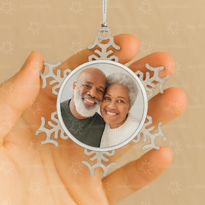 Custom Metal Photo Ornament / Personalized Snowflake Christmas Decor / Add Your Photo / Holiday Gift / Stocking Stuffer /Pet Couple Keepsake