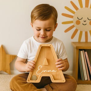 Hucha de madera personalizada con monograma, regalos de cumpleaños personalizados de madera, hucha con nombre para niños, regalos para bebés, hucha con monograma