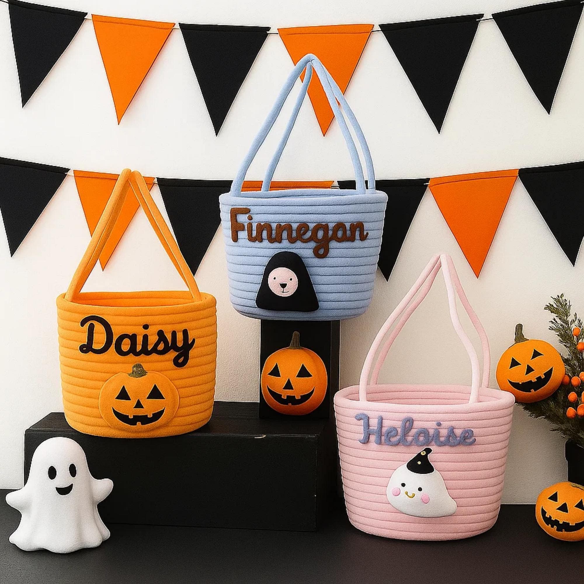 Custom Trick or Treat Basket with Name/Personalized Halloween Candy Bucket / Soft Rope Halloween Tote / Treat Bag Gift/Halloween gifts