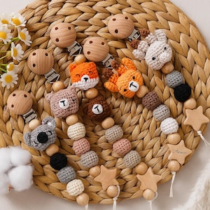 Custom Baby Name Pacifier Clip - Crochet Animal Soother Clip with Name - Newborn Gifts - Baby Shower Pacifier Chains - Baby Birthday Gifts