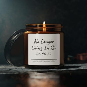 Funny Wedding Gift Candle - Funny Anniversary Gift for Couple - Engagement Gift - Bride and Groom Gift -Mader&#39;s Day Gıft  - Wedding Candle