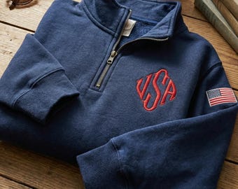 Maglione unisex Freedom in cotone blu navy con manica USA, con cerniera a un quarto e monogramma ricamato con iniziali personalizzate