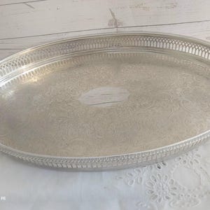 Bandeja oval vintage banhada a prata