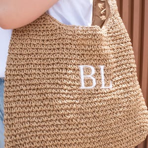 Tote Strandtasche mit reißverschluss - Bestickt mit Monogramm Initialen Name - Jute Stroh Raffia Boho Strand Sommertasche Brautjungfer Strand Brautjungfer Idee