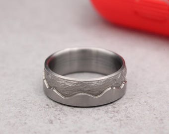 Hand Carved Mountain Range Titanium Ring – Comfort Fit Wedding Band