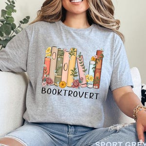 Booktrovert T-Shirt: Book Lover Gift, Librarian Tee