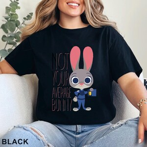 Camiseta de Judy Hopps de Zootopia de Disney, Zootopia: Un conejo cualquiera, Walt Disney World, Policía de Zootopia en Disneyland, 423860 imagen 5