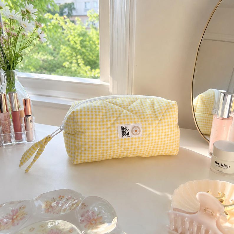 Nähanleitung für eine gesteppte Kosmetiktasche, ideal für Anfänger, in 2 Größen mit Videoanleitung Bild 3