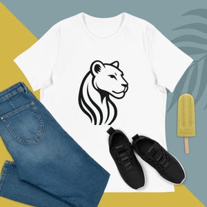 Lioness Energy Tee – Fierce. Feminine. Free.