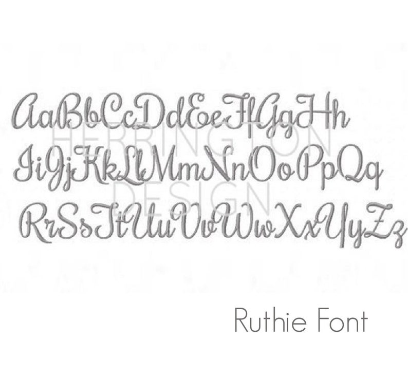 Op de afbeelding: Een alfabet in een cursief lettertype, met elke letter in hoofdletters weergegeven. Het lettertype heet "Ruthie Font".