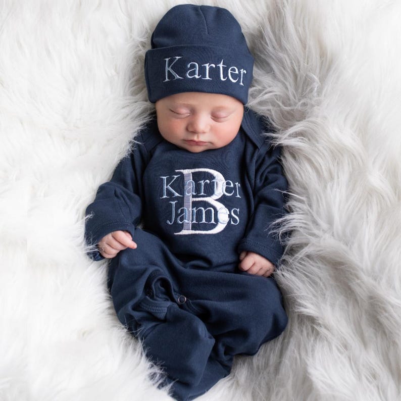 Newborn Boy Clothes Newborn Boy Coming Home Outfit Baby Boy Gift Newborn Boy Outfit Monogrammed Baby Boy Outfit Newborn Hat Newborn Gift imagem 1