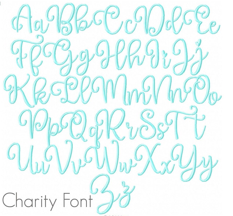 Op de afbeelding: Een lichtblauw lettertype in een cursief schrift. De letters worden in hoofdletters en kleine letters weergegeven. Het lettertype heet "Charity Font".