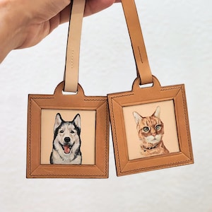 Hand-Painted Leather Pet Portrait Bag Charm: Custom Dog or Cat Memorial