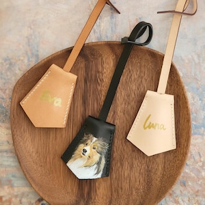 Charm de sac portrait d'animal de compagnie, étiquette de sac en cuir personnalisée, porte-clé pour chien peint à la main, cadeau commémoratif pour animal de compagnie, art réaliste sur cuir, cadeau pour amoureux des animaux de compagnie