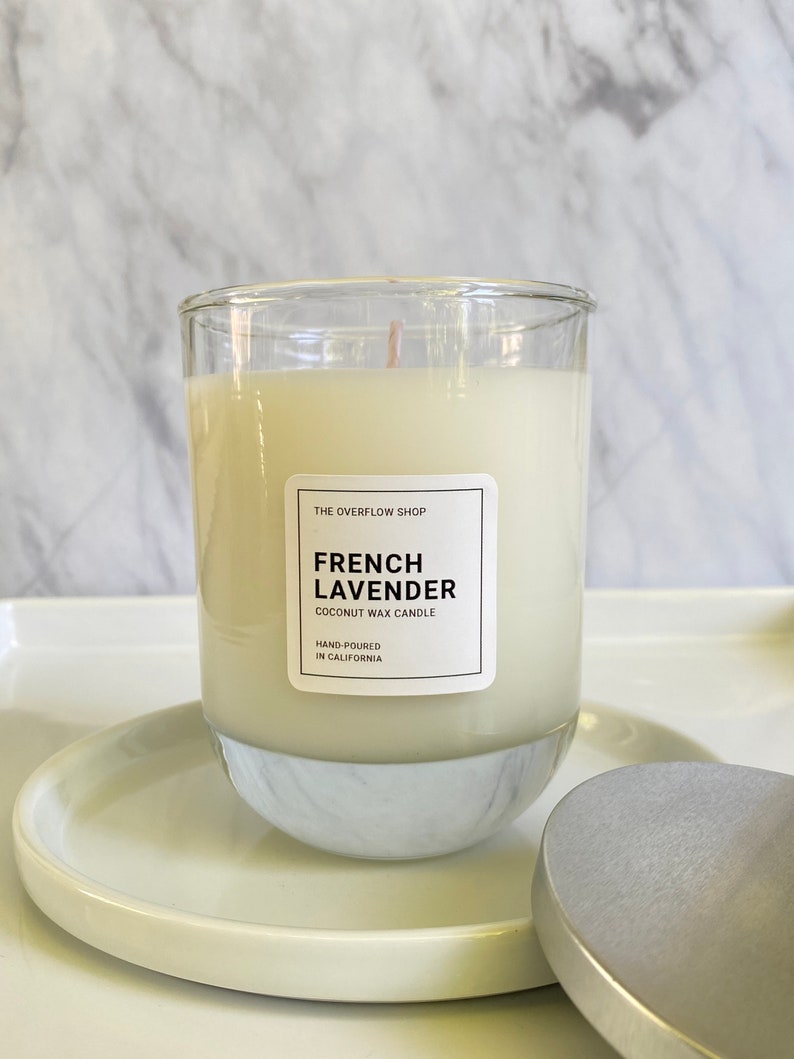 French Lavender Essential Oil /& Coconut Wax Candle In Glass With Silver Lid