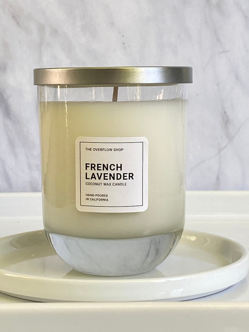 French Lavender Essential Oil /& Coconut Wax Candle In Glass With Silver Lid