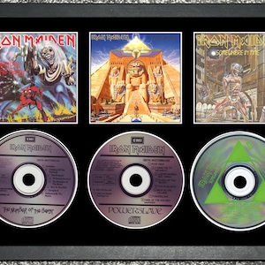 Eiserne Jungfrau | Die Zahl Des Tieres | Powersklave | Irgendwo in der Zeit | Retro Triple CD Wand-Display | Rahmen nicht enthalten |