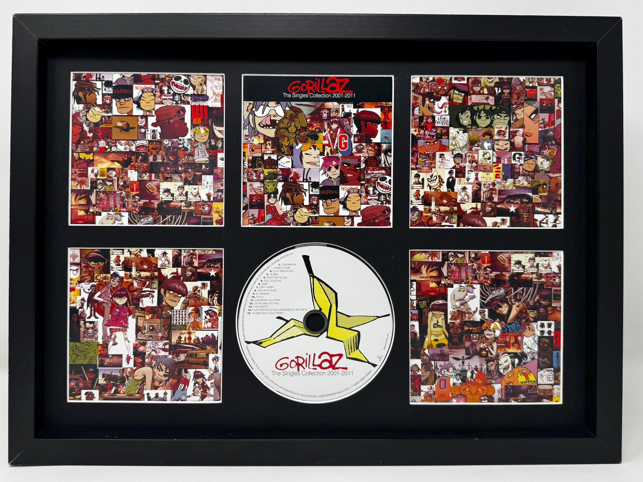 額装済　Gorillaz 限定アートプリント The Gorillaz | the Singles Collection 2001-2011 | Retro Mounted CD