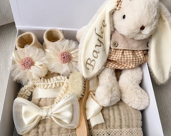 Personalized Baby Girl Gift Box, New Baby Girl Gift, Baby Shower Gift Box, Custom Baby Gift, New Mom Gift, Baby Keepsake, Welcome Baby Gift