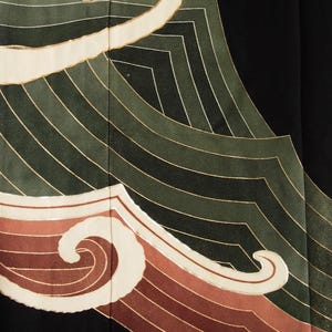Tomesode Kimono Silk Fabric Black | Vintage Japanese Wave & Gold Line Design | 2 Size Variations