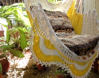 Beige and yellow Sitting Hammock with Fringe