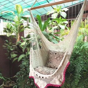 Beige and fucsia edge Hanging Chair Natural Cotton and Wood plus Simple Fringe