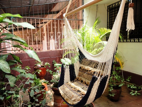Beige/Navy Hanging Hammock Chair, Cotton/Wood