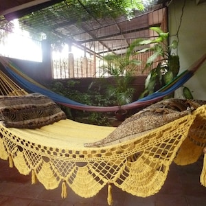 Magic Yellow Magic Hammock, Hand Woven Natural Cotton with Special Fringe