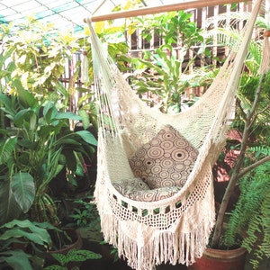Hammock Chair Handmade with Natural Cotton and Wood. Indoor Outdoor Hanging Chair Swing. Beige White Reading Chair image 2