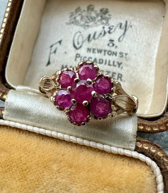 Vintage Ruby Cluster Ring | 9ct Solid Yellow Gold… - image 1