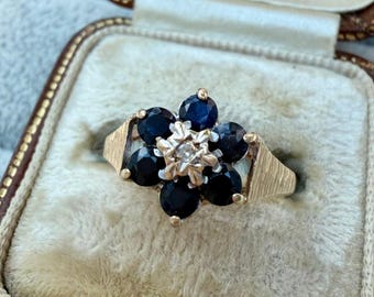 Vintage Sapphire & Diamond Cluster Ring | 9ct Gold | Size UK K1/2 | Fully Hallmarked 1986