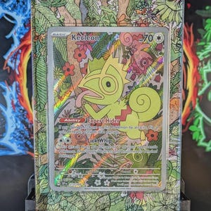 Kecleon 213/191 Sv08: Surging Sparks Protective Case (Card Not Included)