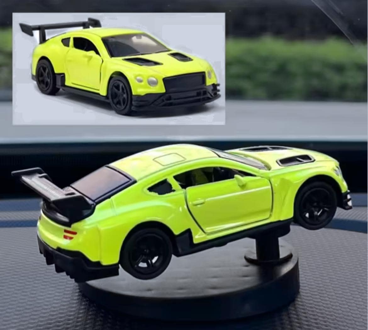 Fashion Shaking Head Toy Creative Car Interior Dashboard (White)