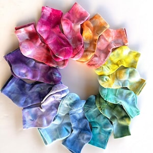 Ice dye ankle socks, colorful tie dye mid crew socks rainbow women&#39;s socks hand dyed athletic socks