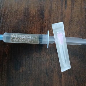 Lions Mane (Hericium erinaceus) Liquid Culture (10ml)