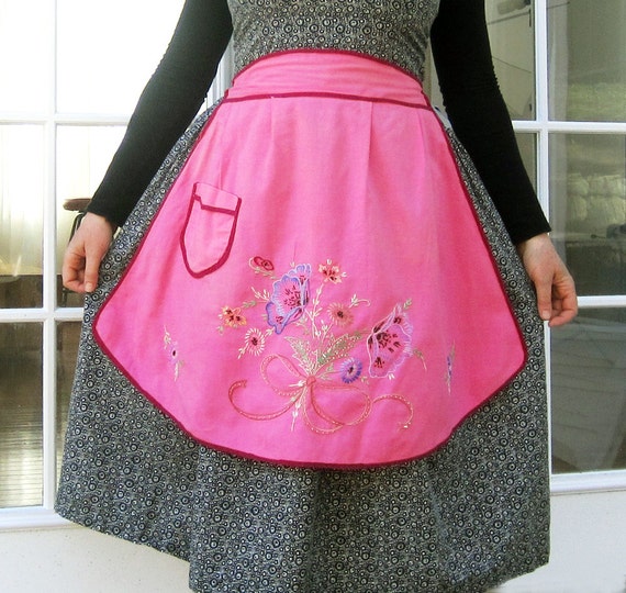 vintage 30s apron Pink Embroidered flowers 1930s … - image 2