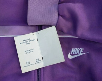 light purple nike jogging suit