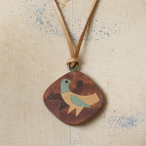 vintage MCM Scandinavian wood bird necklace • ake… - image 3